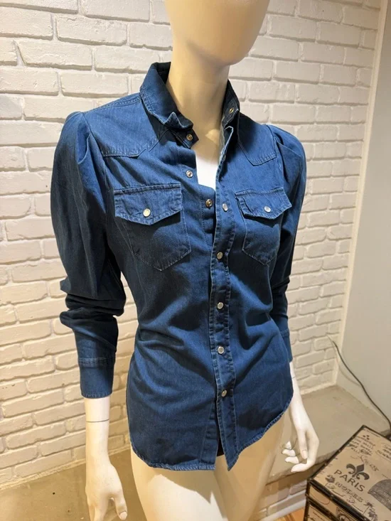 Torn by Ronny Kobo Chambray Denim Blouse S NWT Structured Chic Mutton Sleeve - Picture 6 of 16